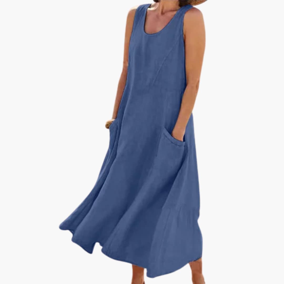 Women’s midi dress with scoop neckline and patch pockets