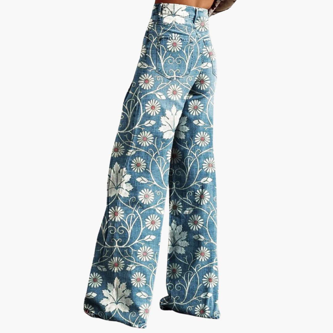 Women's Trousers with High Waist and Wide Legs