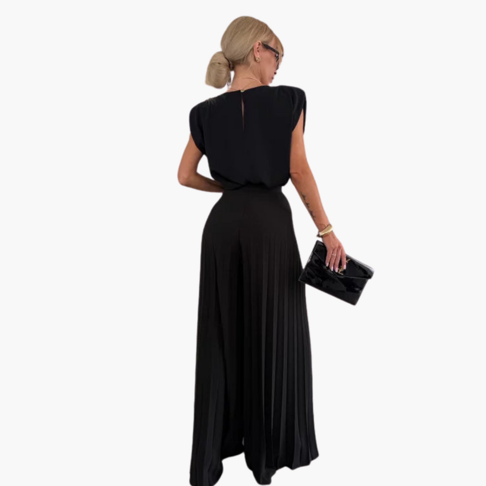 Women's Co-ord Set with Sleeveless Top and Pleated Wide-Leg Trousers