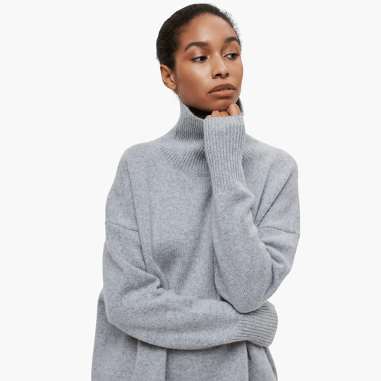 Women's Ribbed Turtleneck Jumper with Long Sleeves and Fitted Silhouette
