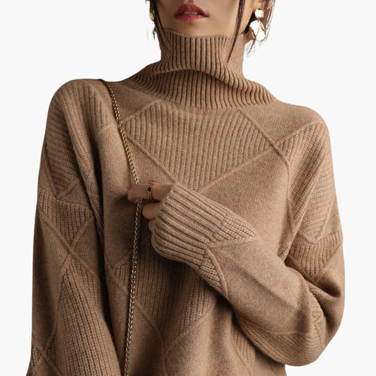 Women's Ribbed Turtleneck Jumper with Long Sleeves and Fitted Silhouette