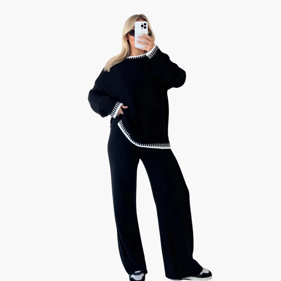 Women’s Knit Two-Piece Lounge Set