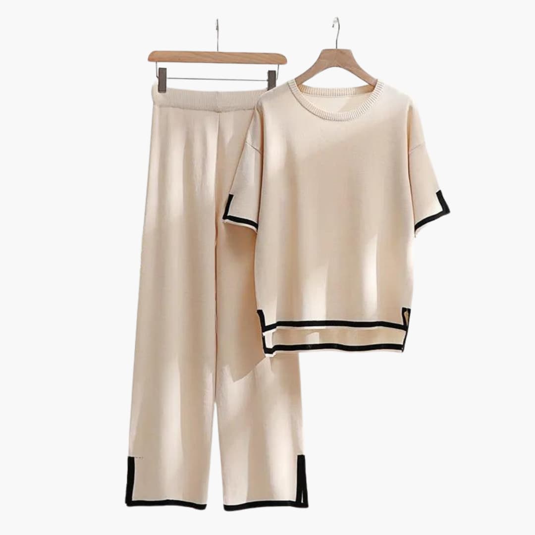 Women's Two-Piece Knit Set with Short-Sleeve Top and Wide-Leg Trousers