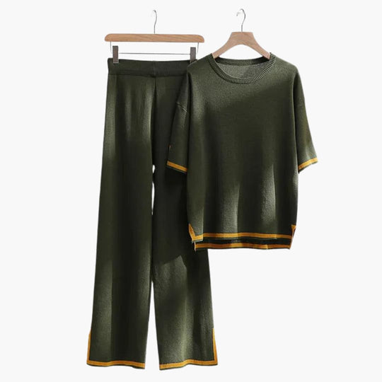 Women's Two-Piece Knit Set with Short-Sleeve Top and Wide-Leg Trousers