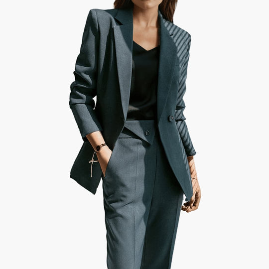 Women’s Blazer Set with Notched Lapel and Straight-Leg Trousers