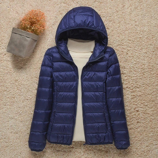 Women's Lightweight Quilted Jacket with Hood for Travel