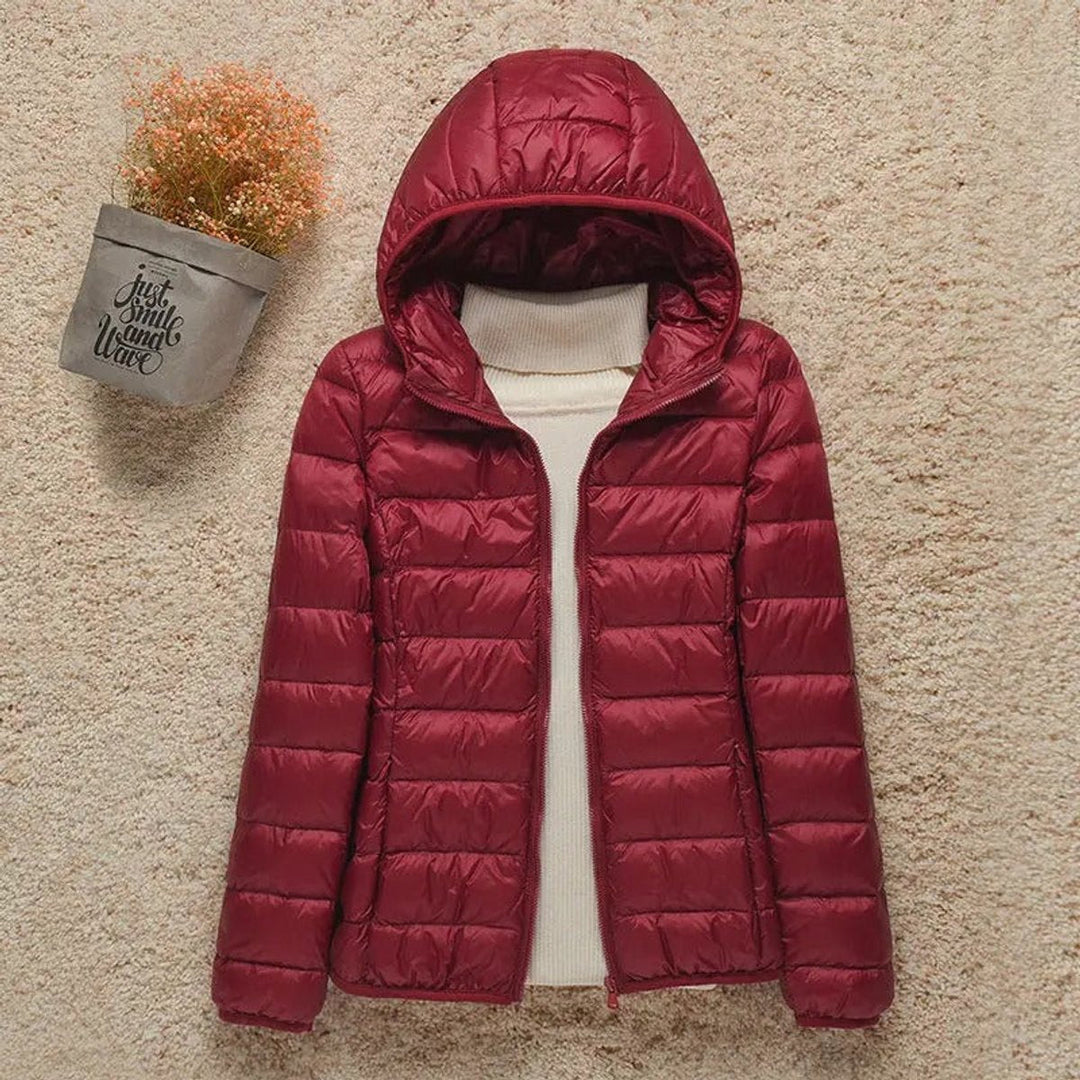 Women's Lightweight Quilted Jacket with Hood for Travel