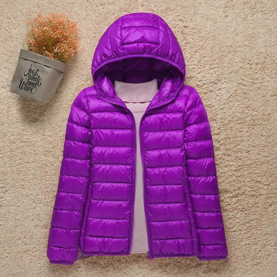 Women's Lightweight Quilted Jacket with Hood for Travel